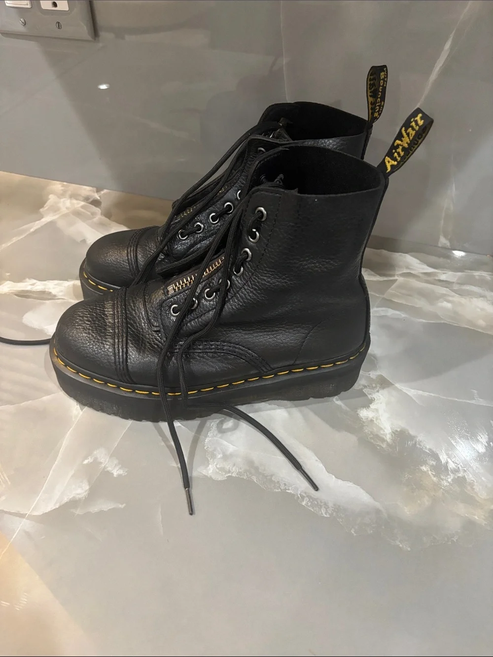 Dr. Martens SINCLAIR Milled Nappa Leather Platform Boots